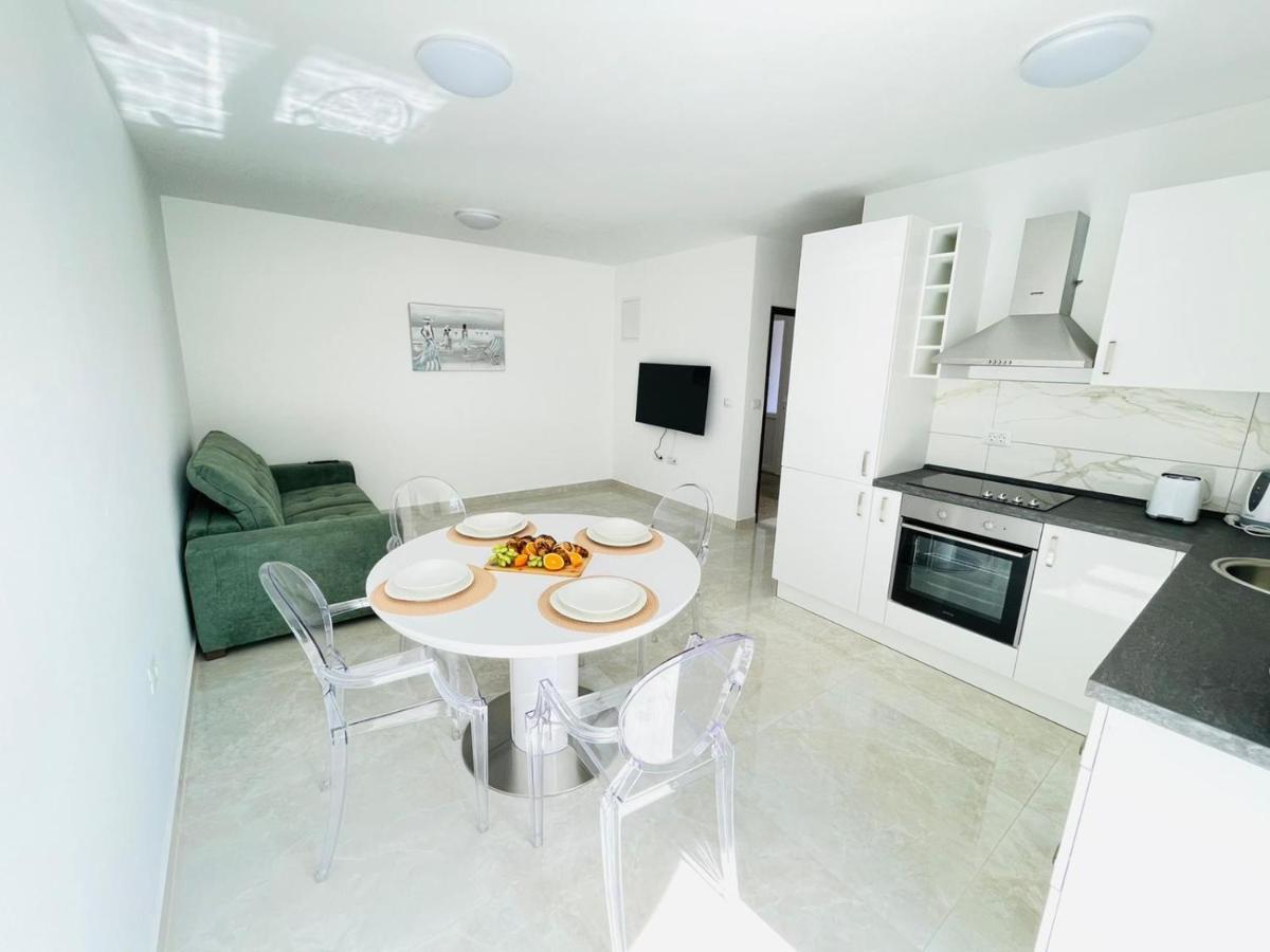 Seascape Residence Pjescana Uvala Luaran gambar